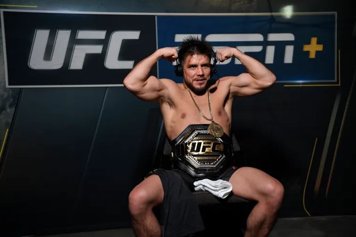 Генри Сехудо