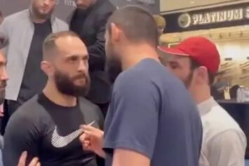 Хамзат Чимаев едва не ввязался в драку на пресс-конференции в Омане