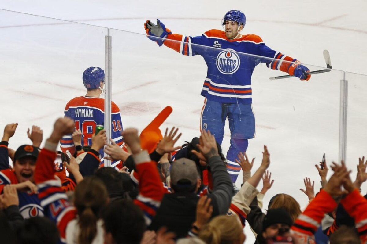 «Эдмонтон Ойлерз» отыгрался с 0:3 и вырвал победу у «Сан-Хосе Шаркс»