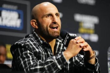 Ветеран UFC дал совет Александру Волкановски