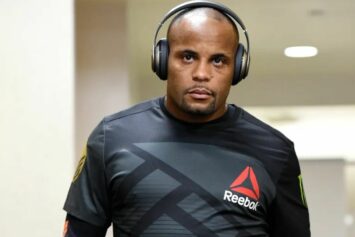 Дэниел Кормье назвал величайших бойцов в истории шести дивизионов UFC