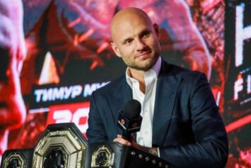Сульянов отказался пожать руку промоутеру Сиесте во время записи подкаста