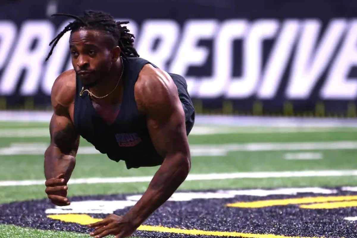 Зайон Кларк