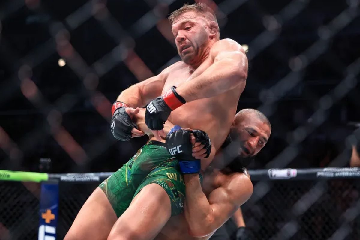 Дю Плесси и Чимаев