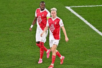 Мостовой назвал совпадением две красные карточки Головина в «Монако»