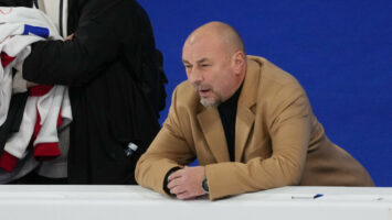 Жулин — об уровне женского катания на Олимпиаде: «Если бы у Валиевой не было бана, она разорвала бы всех»