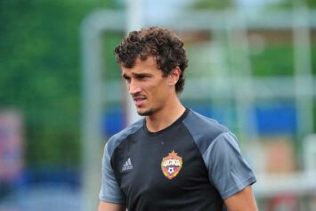 Отец Еременко рассказал, почему полузащитник не продолжил карьеру в РПЛ