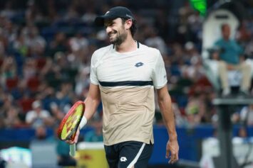 Вашеро разобрался с Монфисом за час и вышел в четвертьфинал Акапулько