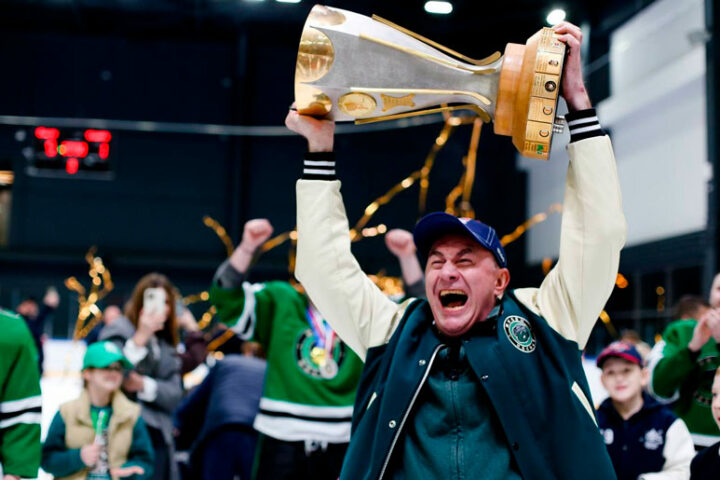 Победитель лиги ЛХЛ