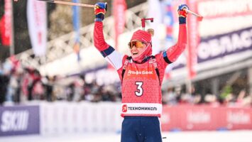 Биатлонистка Резцова с тремя промахами выиграла пасьют в Златоусте на Кубке России