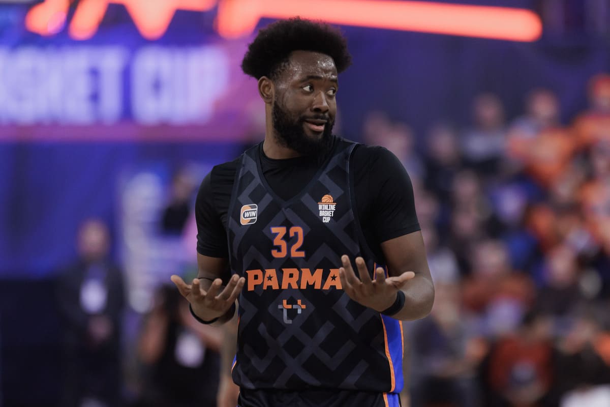 Американские баскетболисты «Пармы» не могут вылететь из ОАЭ из-за событий на Ближнем Востоке