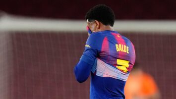 Защитник «Барселоны» Алехандро Бальде выбыл на месяц из-за травмы бедра