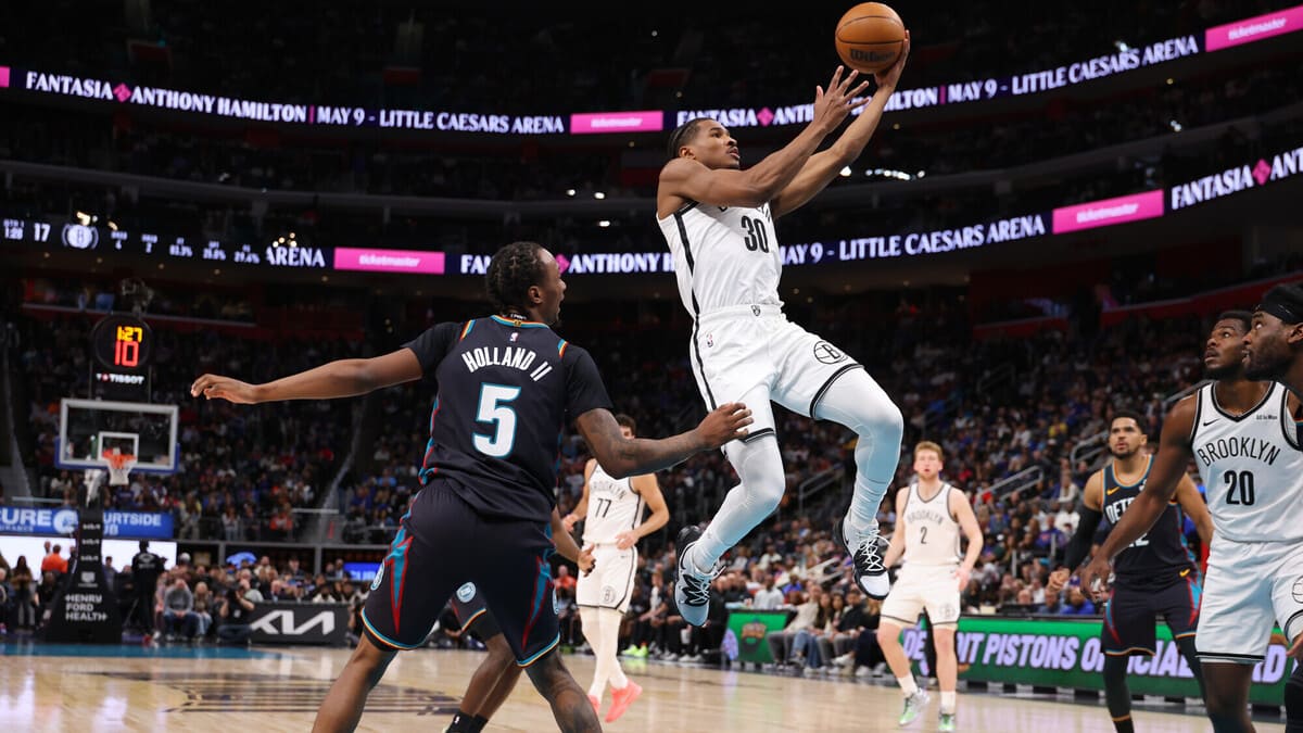 НБА: «Бруклин» прервал 10-матчевую серию поражений победой над «Детройтом»