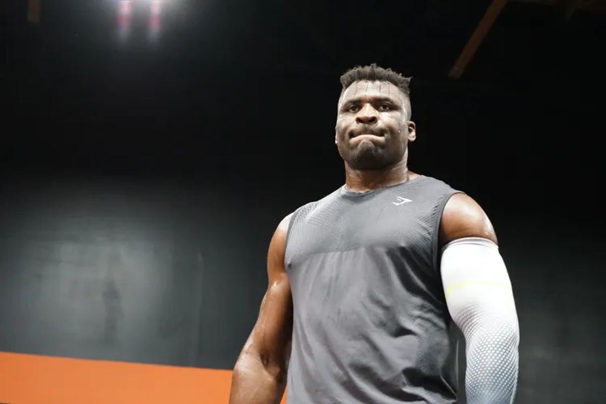 Франсис Нганну