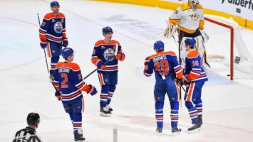 «Эдмонтон» обыграл «Нэшвилл» благодаря трем передачам Макдэвида, Свечков забил единственный гол гостей