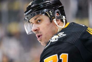 Евгений Малкин набрал 50-е очко в сезоне и стал девятым россиянином с этим достижением