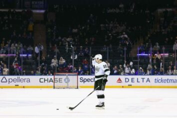 Артемий Панарин — о возвращении в Нью Йорк: «Нервничал всю игру, почти не думал о хоккее»