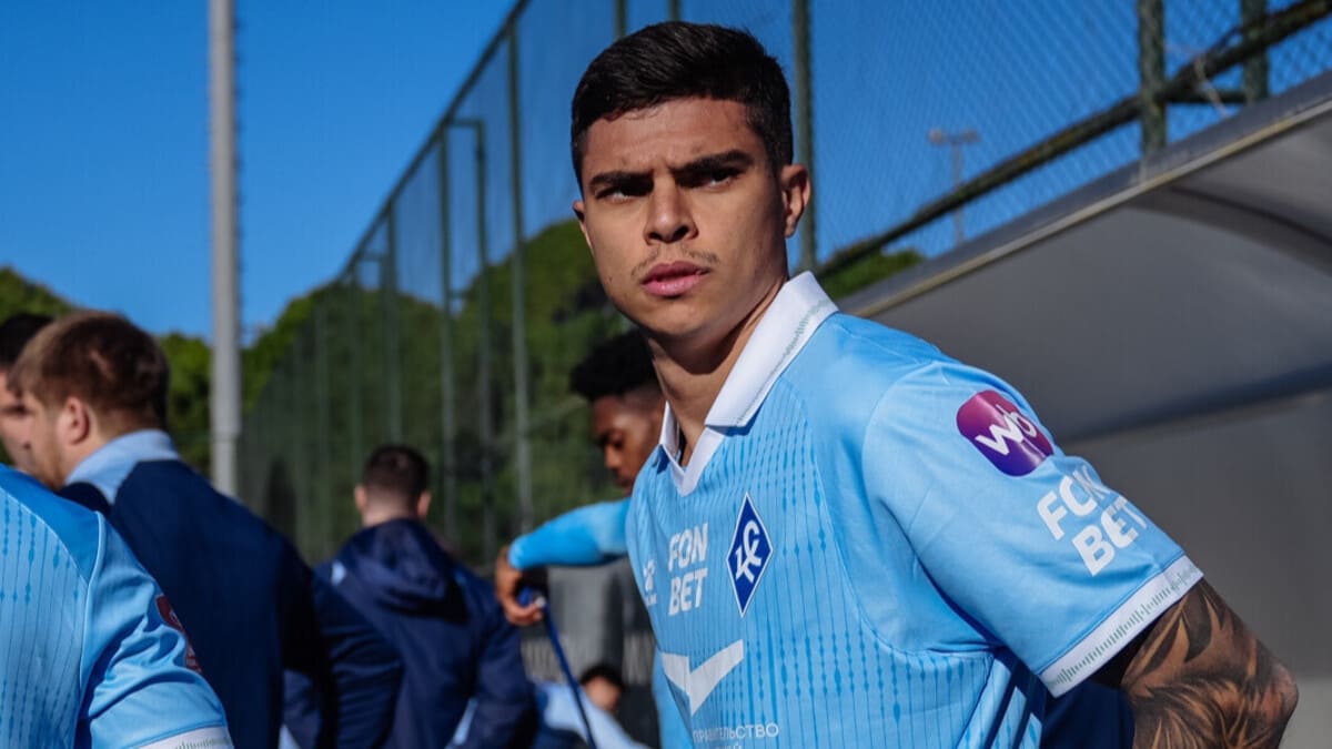 Костанца: «Не понимаю, как «Крылья» могут вылететь, уверен, что останемся в РПЛ»