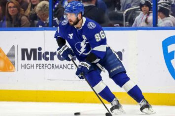 Кучеров вошел в число лучших в истории НХЛ по сезонам с 120 очками