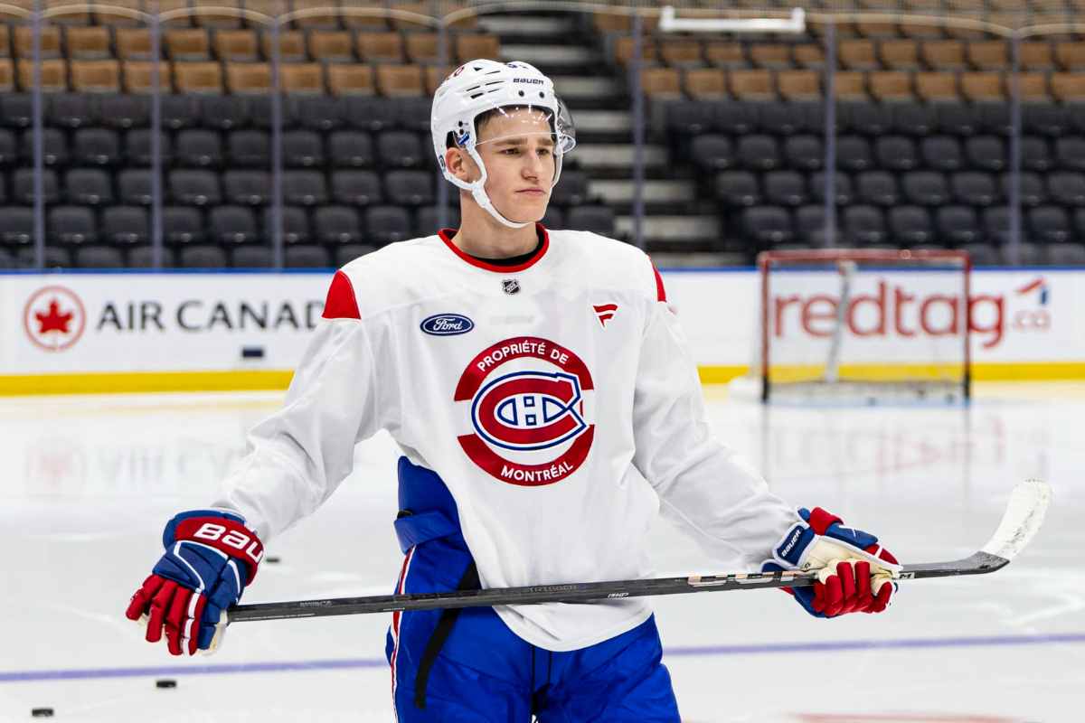 Демидов догнал Сеннеке в гонке лучших новичков НХЛ