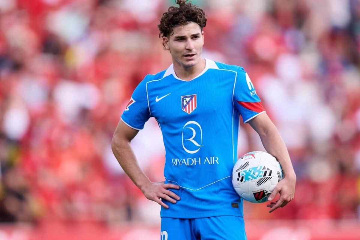 Marca: «Атлетико» готов платить Альваресу более €10 млн в год