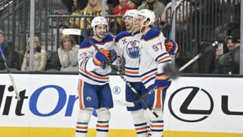 Победная шайба Бушара в овертайме принесла «Эдмонтону» победу над «Вегасом»