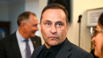 Свищев: «Минздрав заблокировал возвращение пива на стадионы, в ближайшее время перспектив нет»