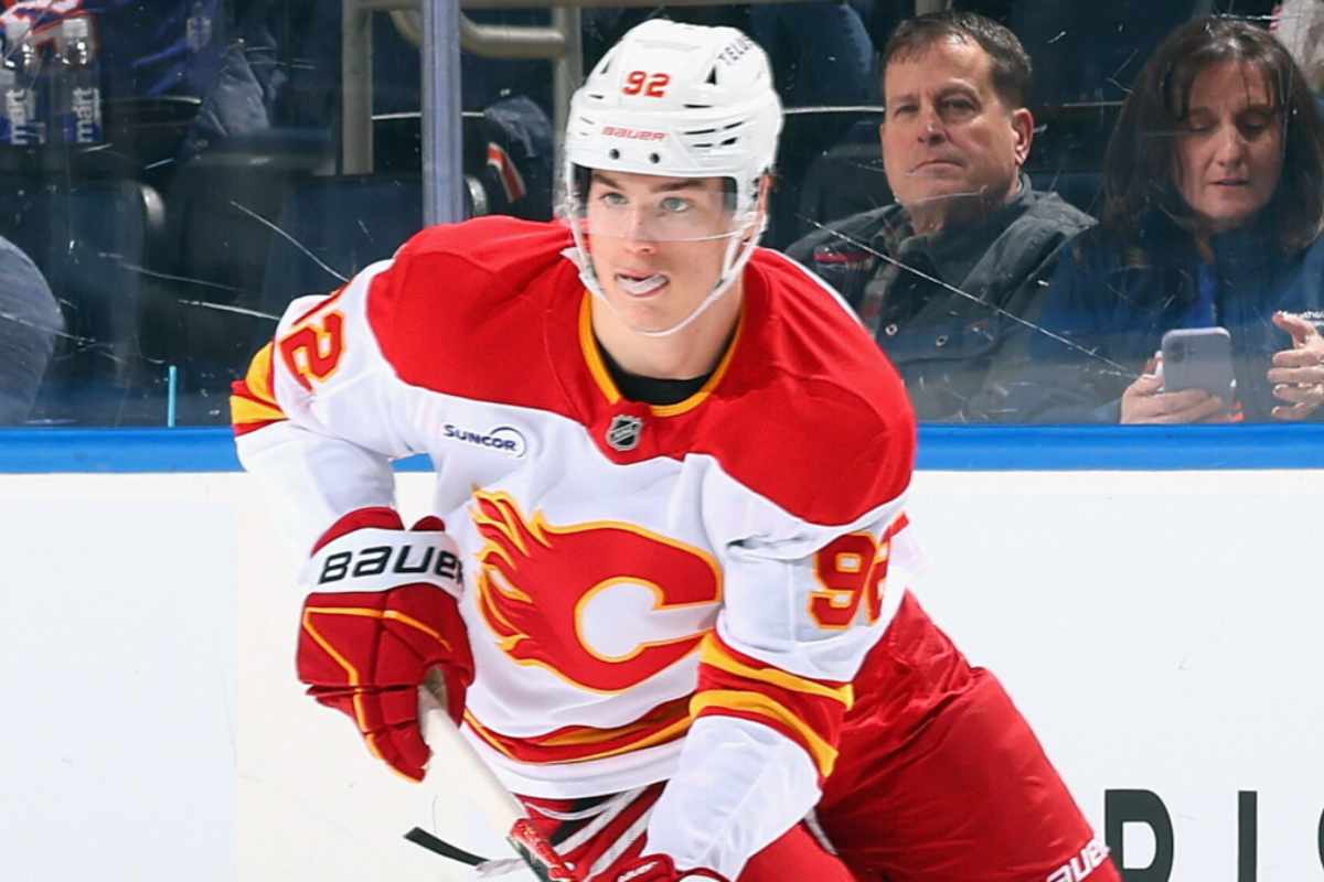 «Калгари» забросил семь шайб «Ванкуверу», Гридин набрал очко