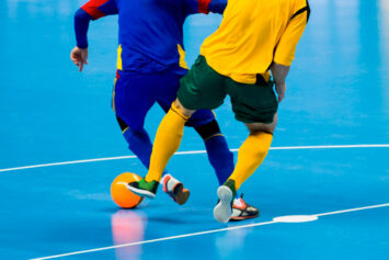 Сколько игроков в мини-футболе: нюансы заявки