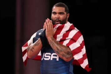 Глава UFC оценил шансы олимпийского чемпиона в своей лиге
