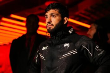 Ветеран UFC оценил шансы Царукяна получить титульный бой