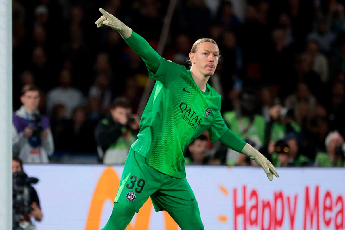 Матвей Сафонов