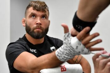 Стивенс раскритиковал бонусную систему UFC