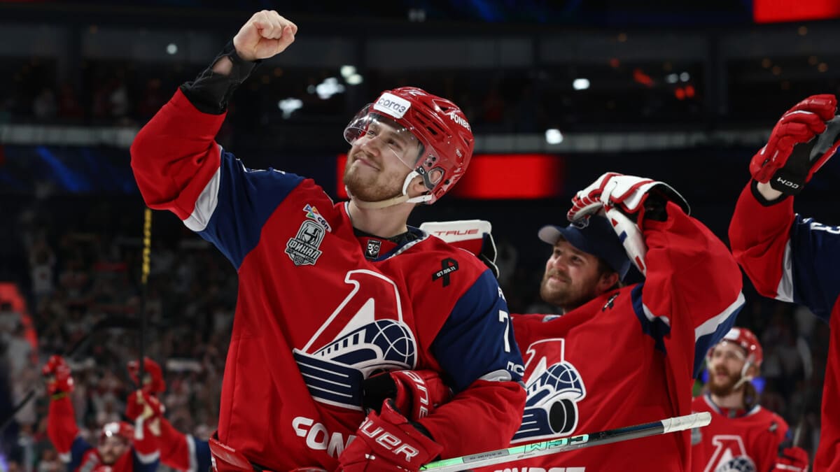 Локомотив ХК