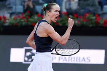 Свитолина вырвала победу у Бондарь и прошла дальше на «Ролан Гаррос»