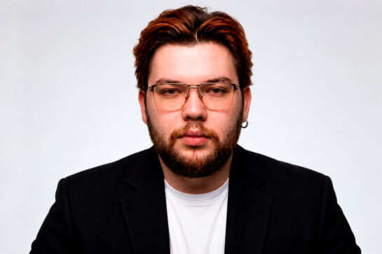 «Не бойтесь начинать без опыта» — интервью с директором по коммуникациям Национальной федерации флорбола России Тимофеем Черновым