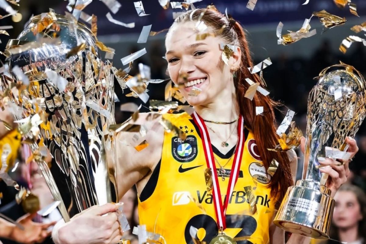 Марина Маркова