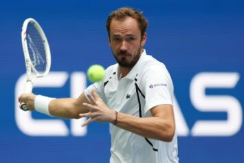 ATP напомнила о статусе Медведева после его победы на старте US Open