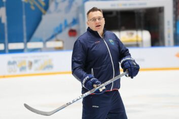 Назаров