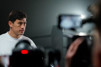 Дмитрий Бивол