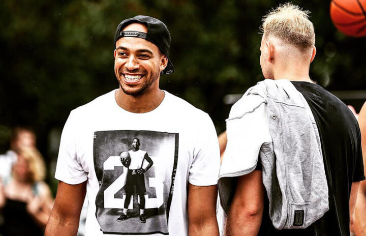 Российский баскетболист Кейру