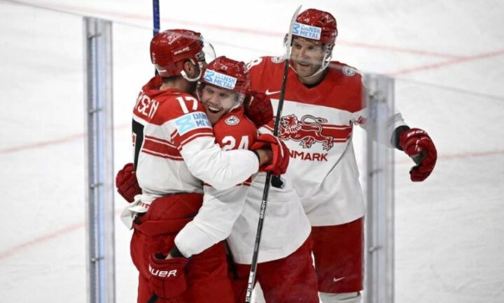 Сборная Дании