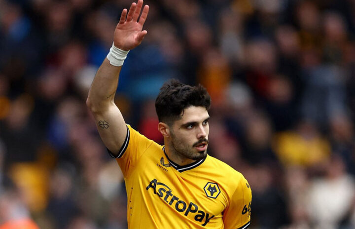 Вулверхэмптон