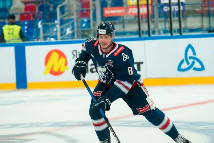 Нефтехимик