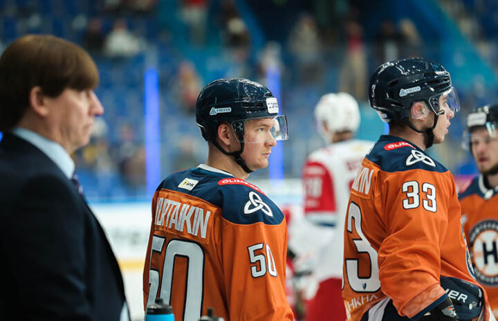 Нефтехимик