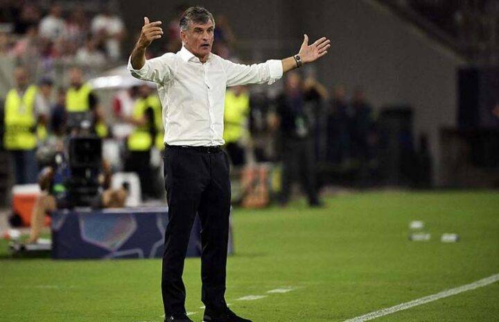 Тренер Олимпиакоса Мендилибар