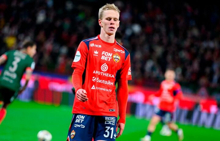 Футболист Матвей Кисляк